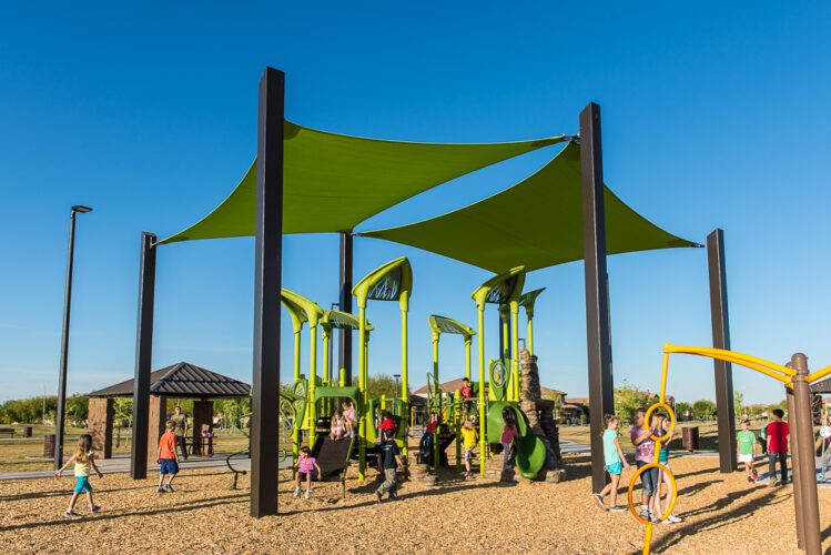 shade structures over Roadrunner park