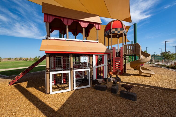 play farm building