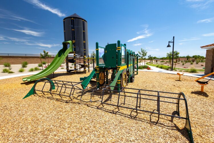 playground tunnel